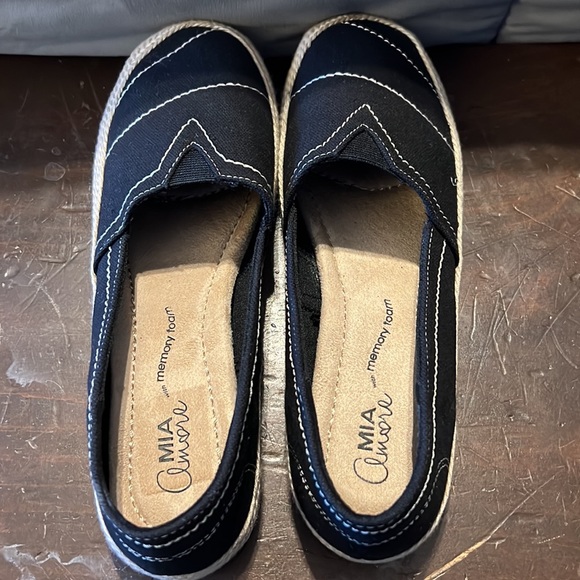 Mia Amore black loafer women’s shoes size 7.5 - Picture 2 of 7